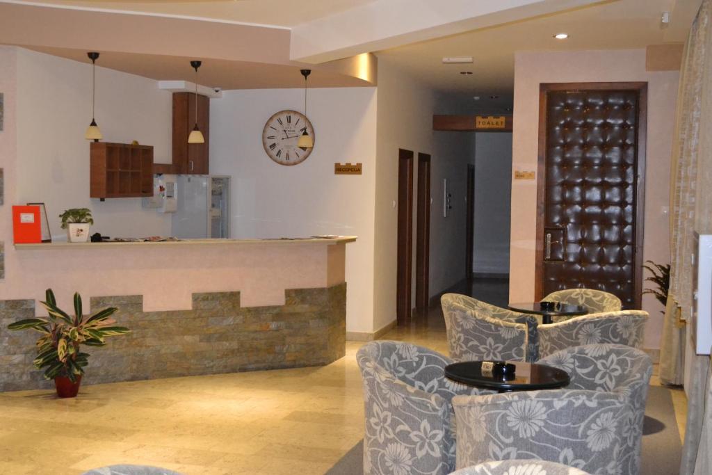 Motel Citadela 023 Zrenjanin Exteriör bild